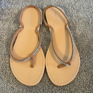 madden girl aurra sandal